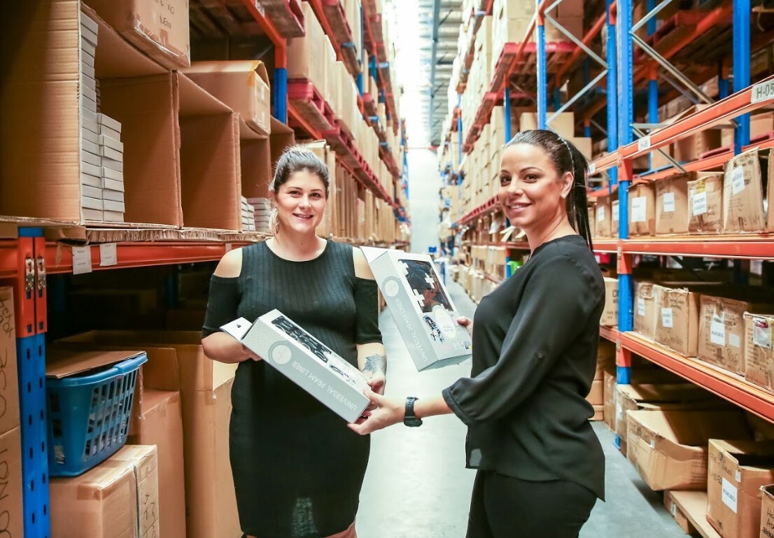 Wholesale Retailer checking stock Wholesale Retailer checking stock